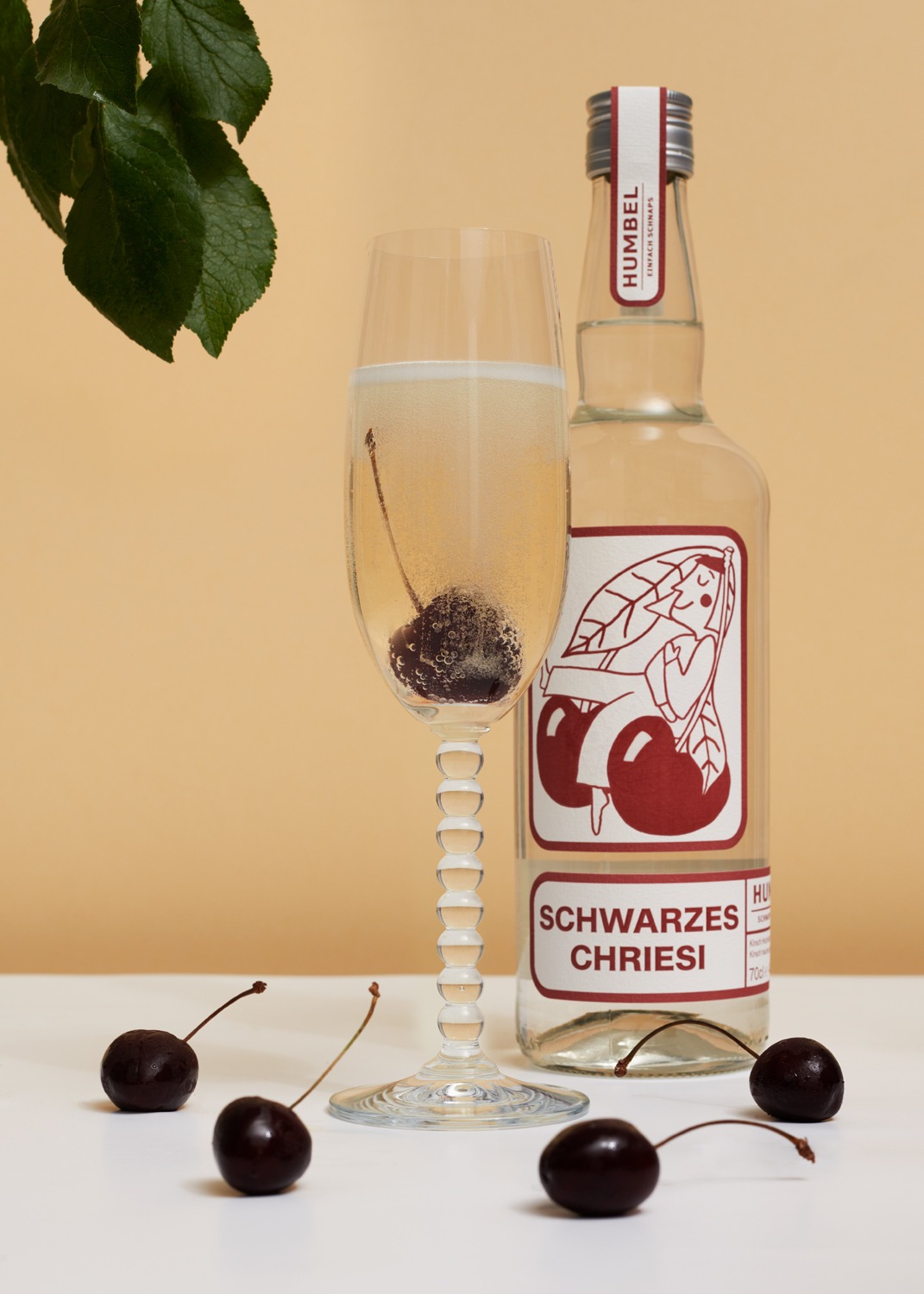 Humbel Einfach Schnaps Drink Apero Schwarzes Chriesi